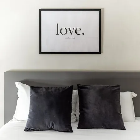 Giano Host - Nicolosio Apartment *