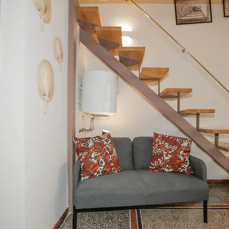 Su 2 Piani - 1g Wi-fi - Self Check-in - Netflix Apartment *