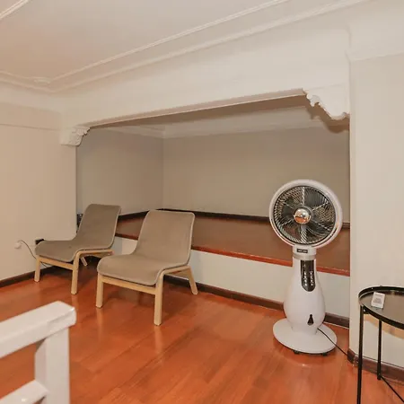 Apartment Su 2 Piani - 1g Wi-fi - Self Check-in - Netflix